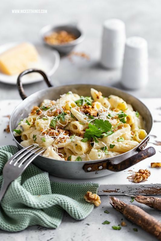Pasta باستا